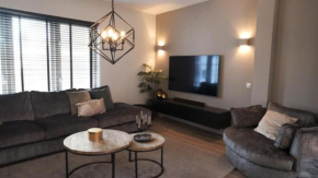 't Sand Apartment